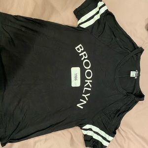 Venus Brooklyn Cold shoulder shirt XL